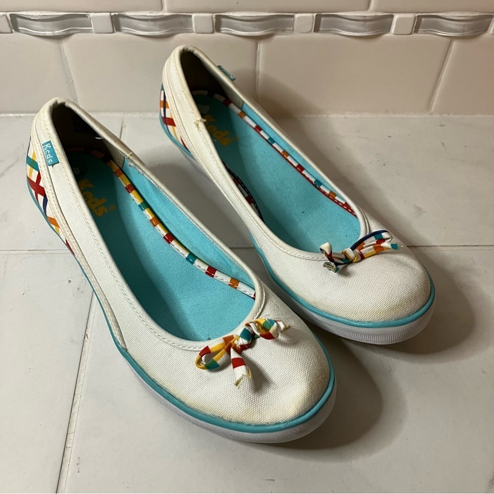 Keds white wedge slip on shoes with colorful bows. Preloved.